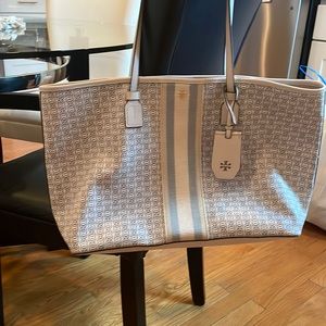 Tory Burch Women's Gemini Link Canvas Tote